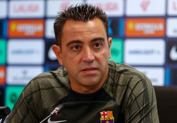 Xavi defiende a De la Fuente: «La culpa de la lesión de Gavi es del calendario»
