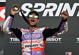 Martín mantiene viva la llama: gana el esprint y se queda a 14 puntos de Bagnaia
