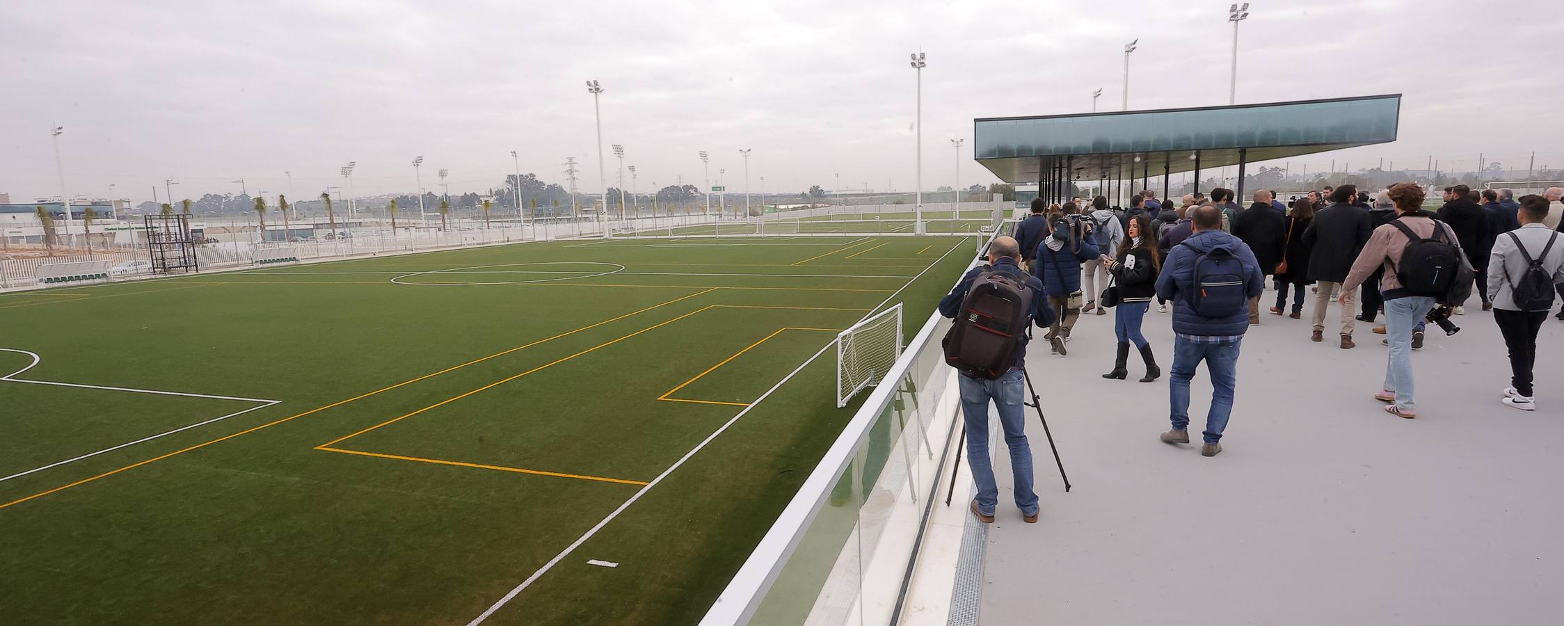 Imágenes del paseo por la nueva ciudad deportiva del Real Betis