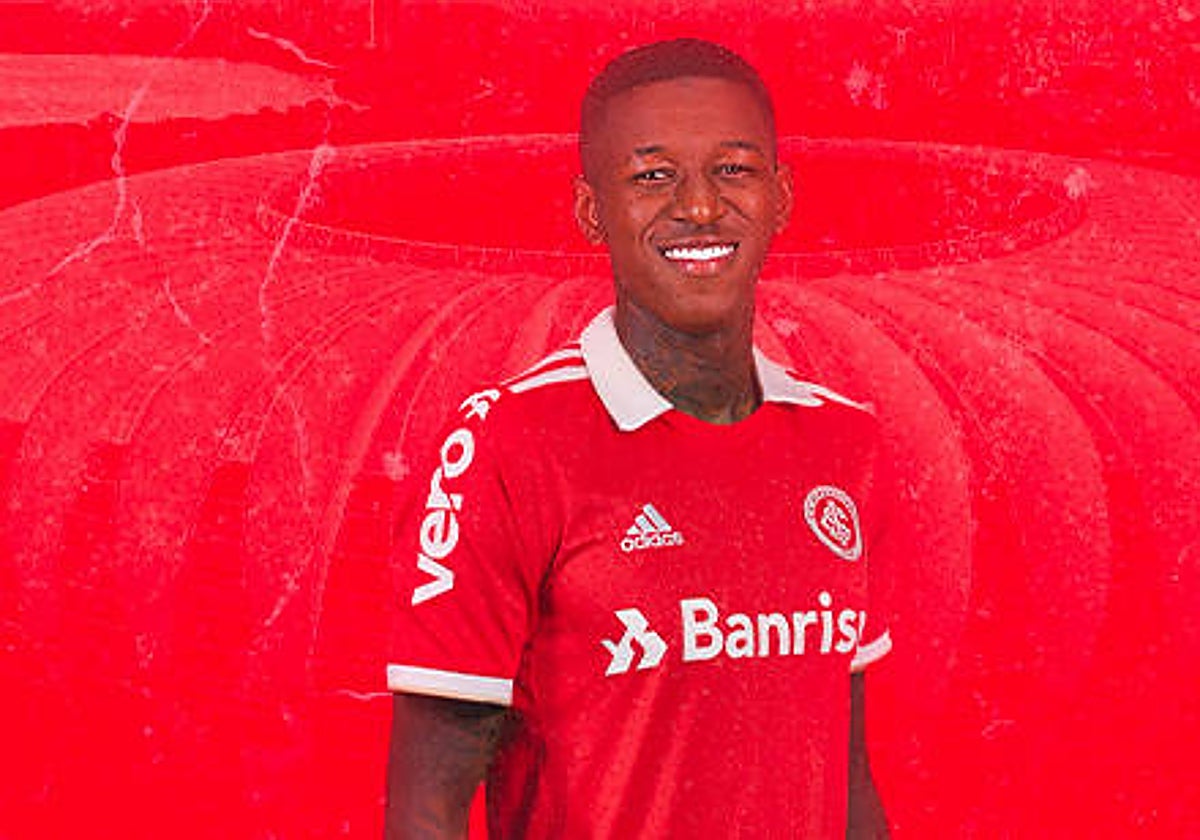 Vitao, en su presentación como jugador del Internacional de Porto Alegre