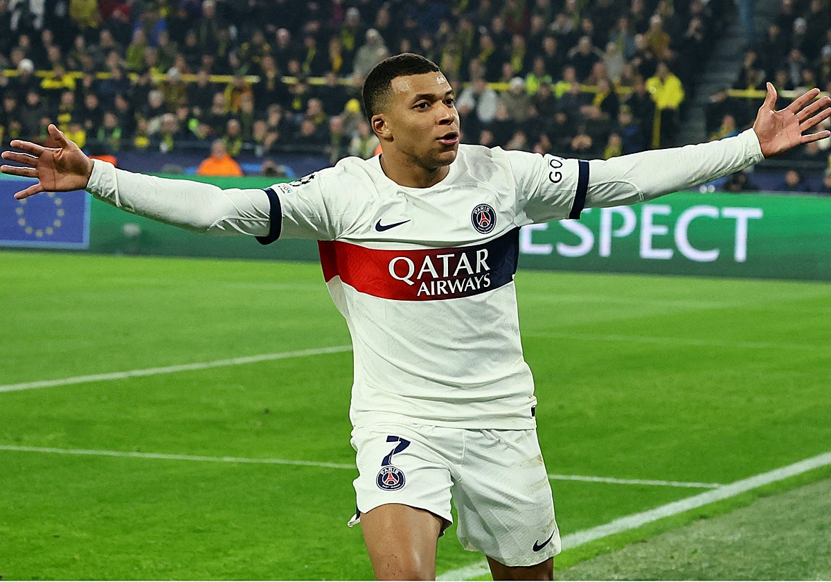 Mbappé celebra su último gol en esta Champions League en el empate de su equipo en Dortmund