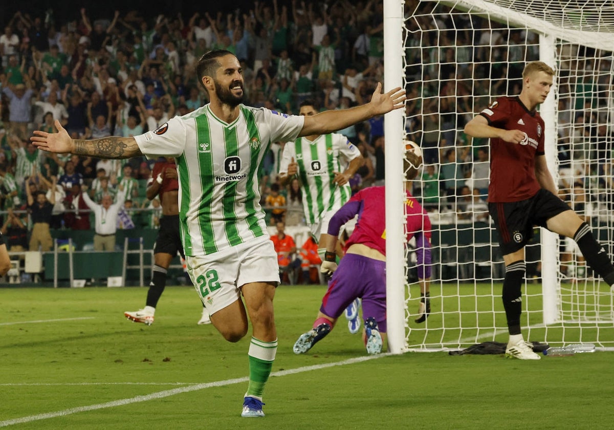 Isco celebra el gol que le dio el triunfo al Betis ante el Sparta en el Villamarín en el duelo de la Europa League