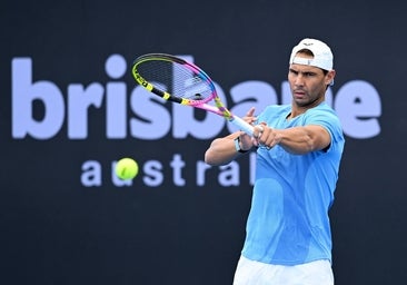 La imagen más esperada del año es una realidad: Rafa Nadal se entrena ya en Brisbane