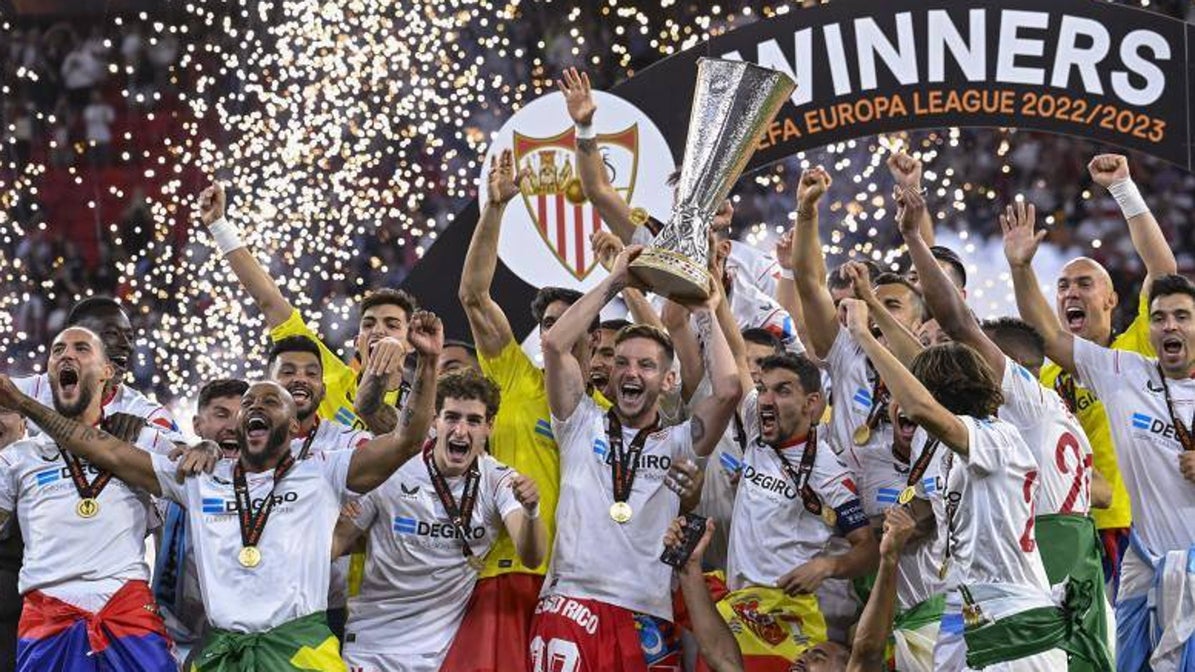 El Sevilla, ganador de la Copa de la UEFA