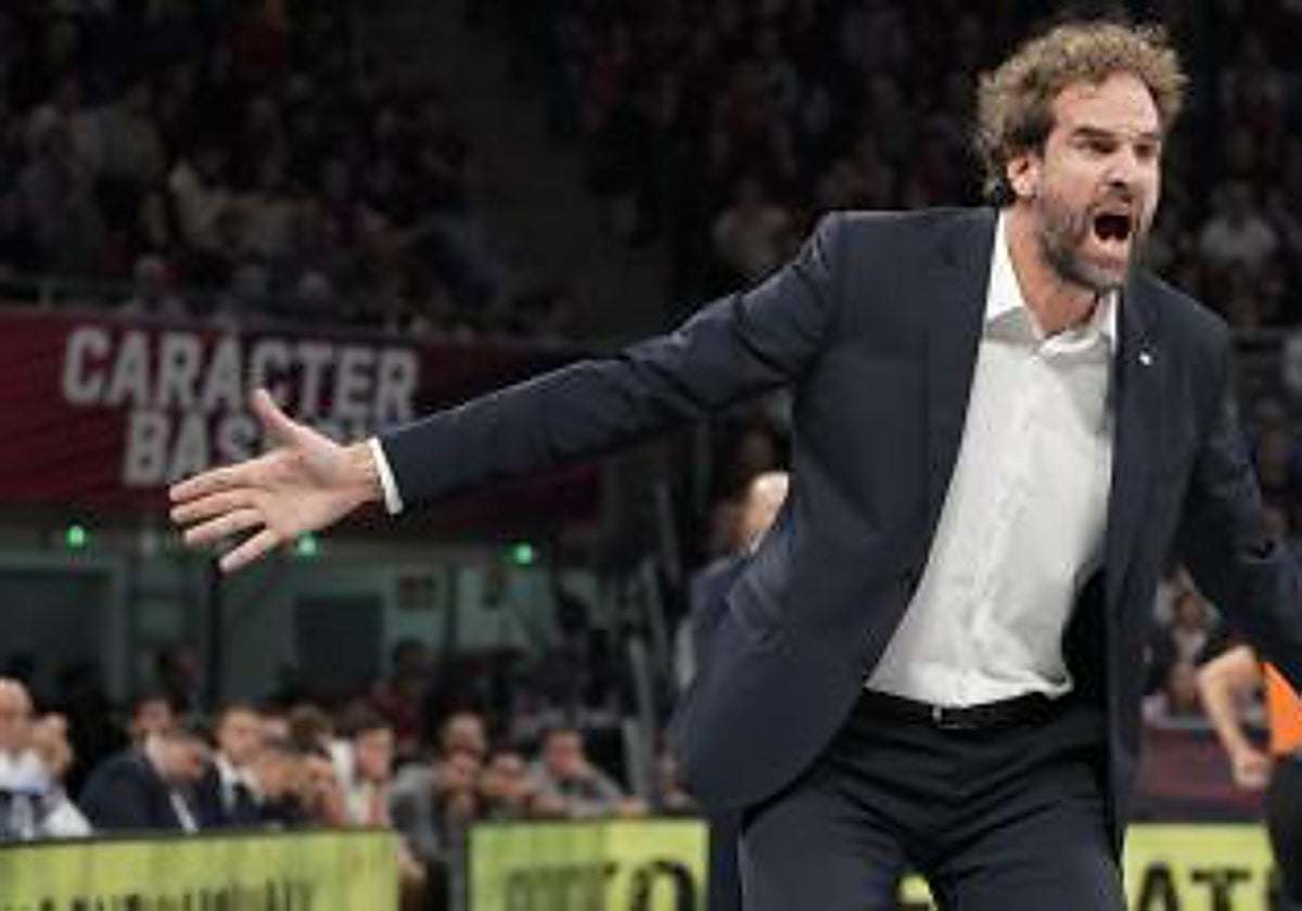 Roger Grimau se desespera durante el partido