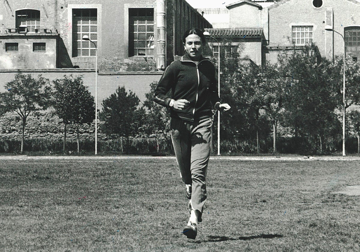 Carmen Valero, en 1977, durante un entrenamiento