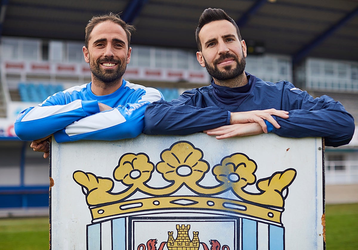 Pesca y Álex Izquierdo, jugador y entrenador de la Arandina, respectivamente