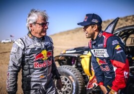 Carlos Sainz pierde el liderato en el Dakar