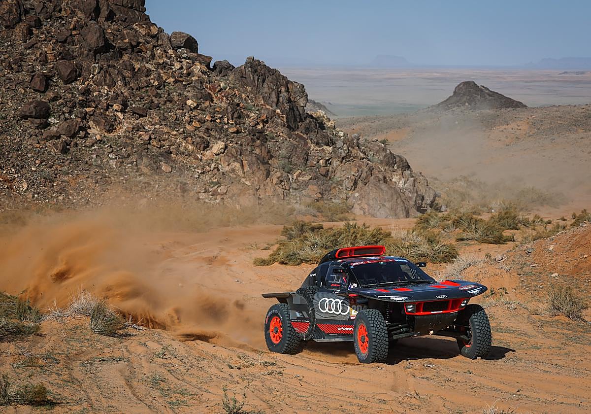 Carlos Sainz está a tres etapas de ganar el Dakar