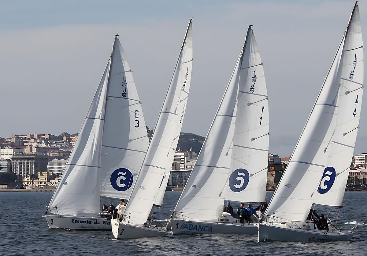 Cántabros y vascos copan las cinco primeras plazas en aguas coruñesas