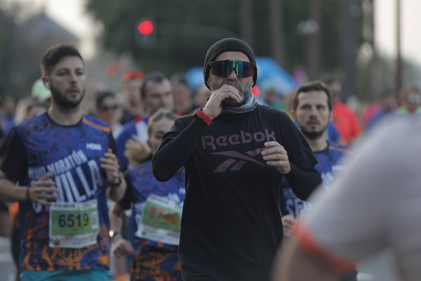 Corredores por la Torre del Oro y Plaza de Toros de la Real Maestranza
