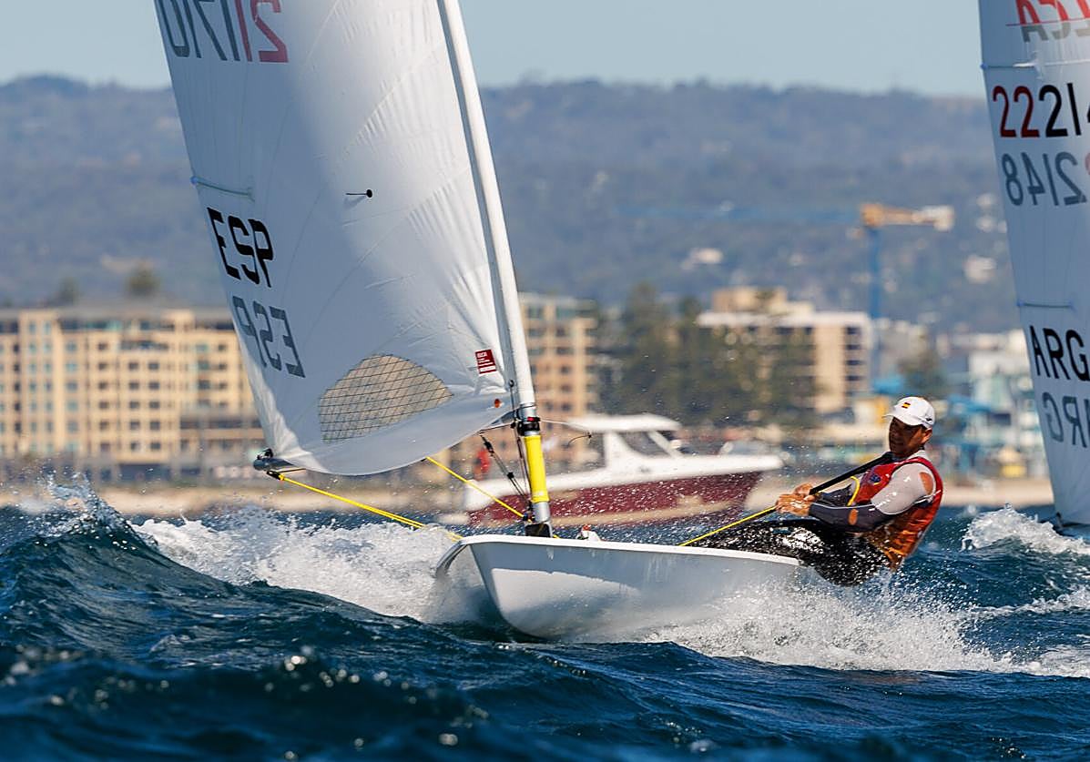 Joel Rodríguez, trigésimo séptimo, primer español en el Mundial de ILCA7