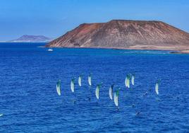 Fuerteventura pondrá a prueba a la élite del kitefoil antes de París 2024
