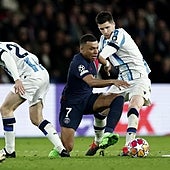 Mbappé rompe la resistencia de la Real Sociedad