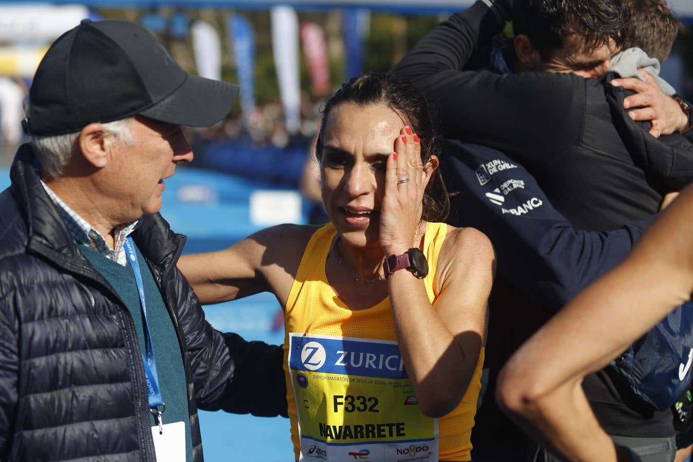 Corredores llegando a la meta del maratón