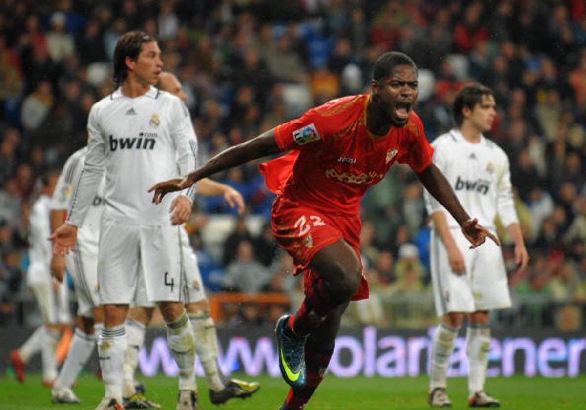 Romaric celebra un gol al Real Madrid