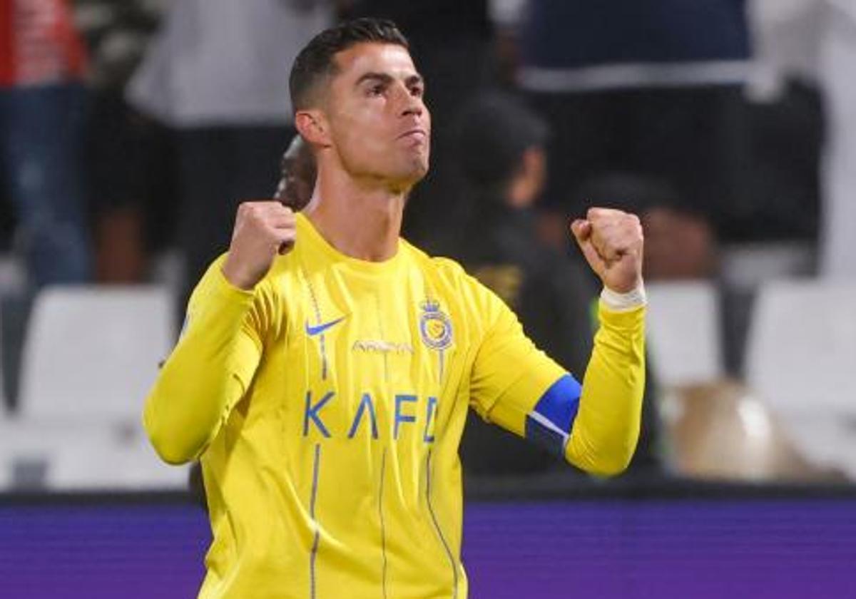 Ronaldo durante el partido de fútbol de la Saudi Pro League entre Al-Shabab y Al-Nassr este domingo