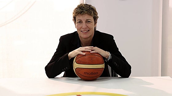 Elisa Aguilar: «En la selección masculina no hay crisis, todo lo contrario»