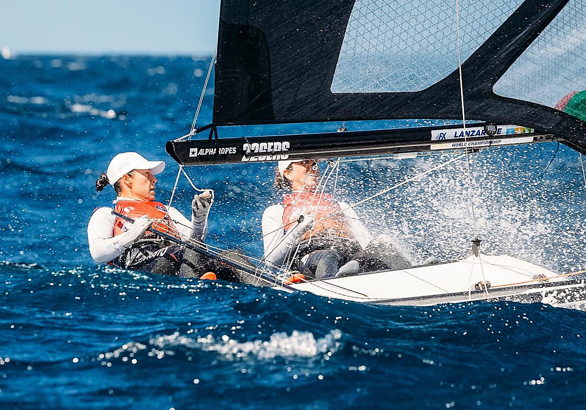 Echegoyen y Barceló son sextas mientras que Alicia Fras y Elena Barrio son séptimas tras anotarse su primera victoria parcial en un Mundial de FX