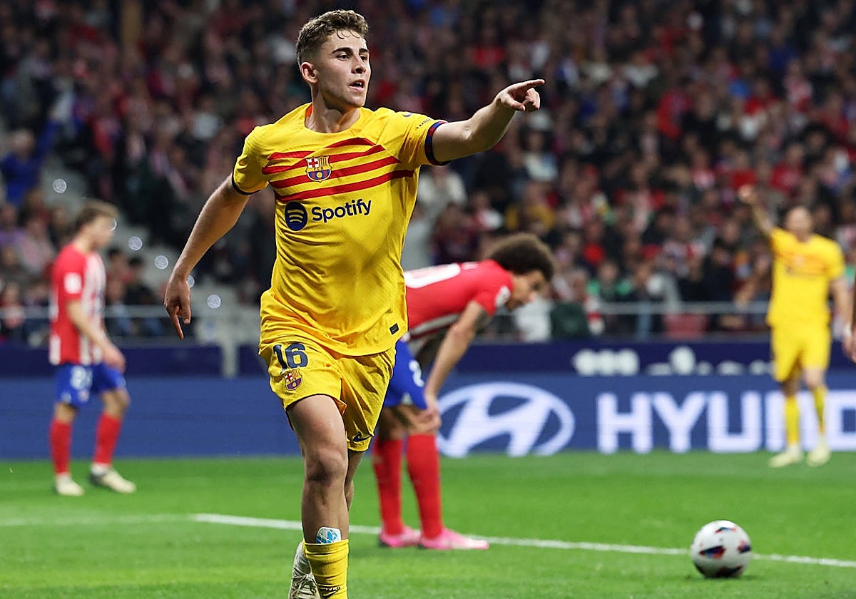 Fermín celebra el tercer gol del Barça en el Metropolitano