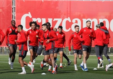 El Sevilla FC, peor que hace un año, en el campo y en la caja
