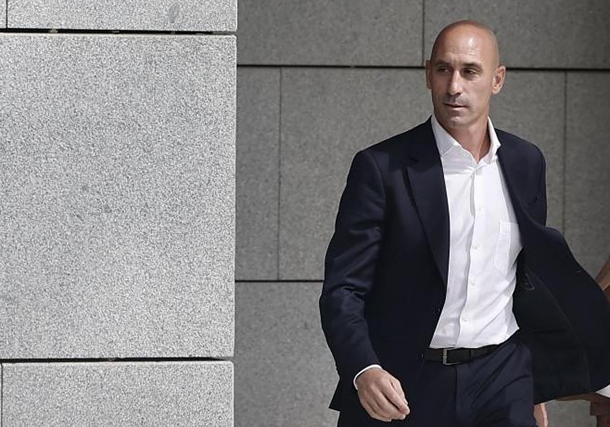 La UCO sospecha de «sobrecostes» en viajes de la RFEF en la época Rubiales: Globalia le facturó 80 millones en cinco años