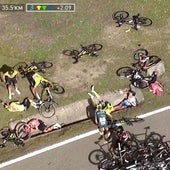 Las caídas del ciclismo, un asunto de velocidad y máximo riesgo