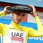 Juan Ayuso gana la Vuelta al País Vasco, su primera gran conquista