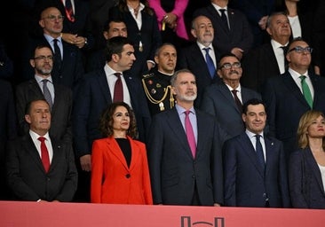 Cánticos en lugar de pitos para boicotear al himno en la final de Copa