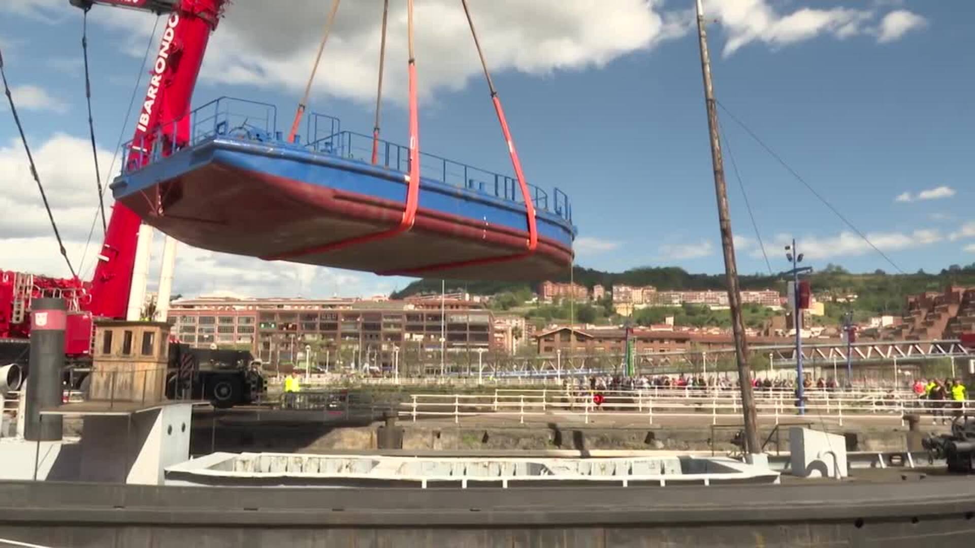 El Athletic prepara la gabarra para celebrar la Copa del Rey