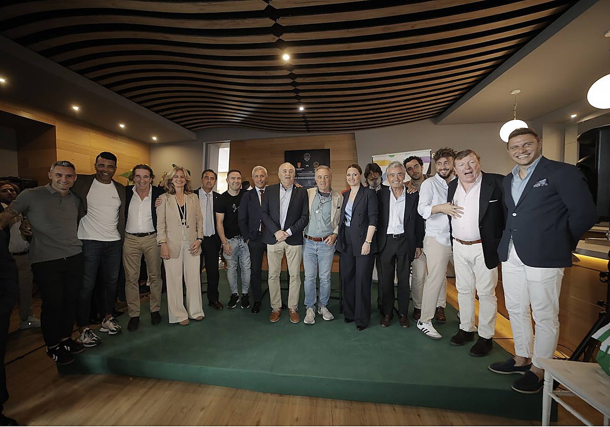 Presentación del Partido de la Alegría en el estadio Benito Villamarín
