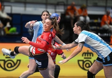 La selección femenina de balonmano, clasificada para los Juegos tras vencer a Argentina