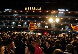 La afición del Valencia fuera de Mestalla