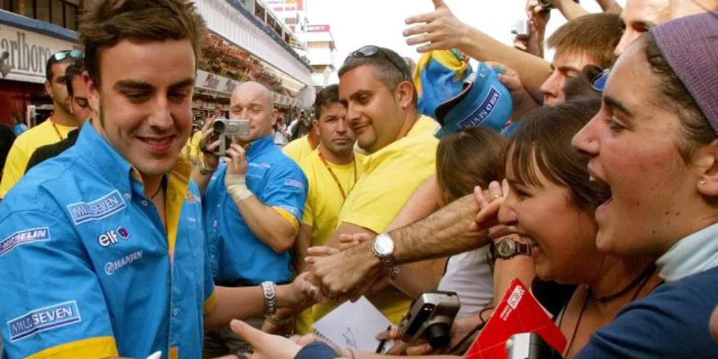«¡El Nano  ae , El Nano  ao !, no quiero a Barrichello, Schumacher ni al Button…»: el día que nació el himno de la  Alonsomanía 