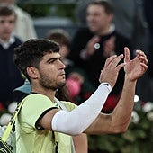 Alcaraz se resiente de sus problemas en el antebrazo y no jugará en Roma