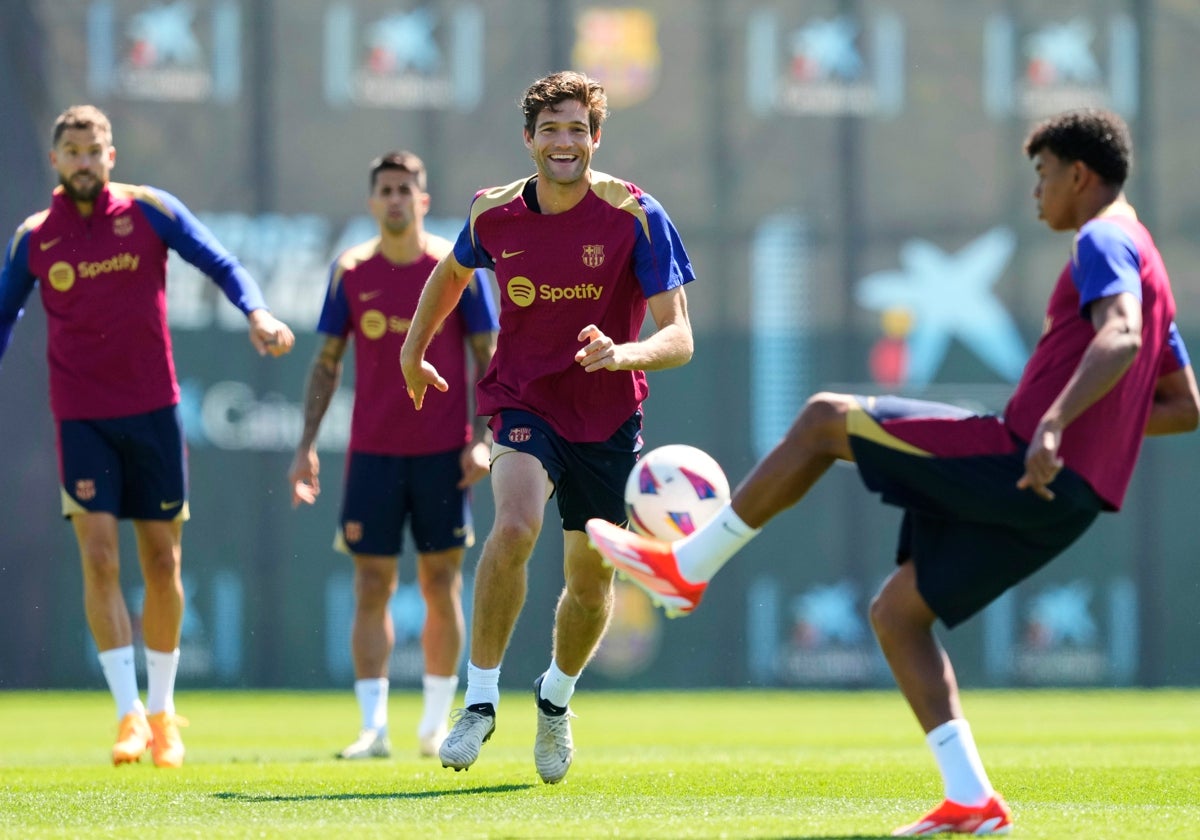 Entrenamiento del Barcelona en la previa del partido ante el Girona