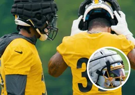 Jugadores de los Steelers usando las 'Guardian caps' durante un entrenamiento