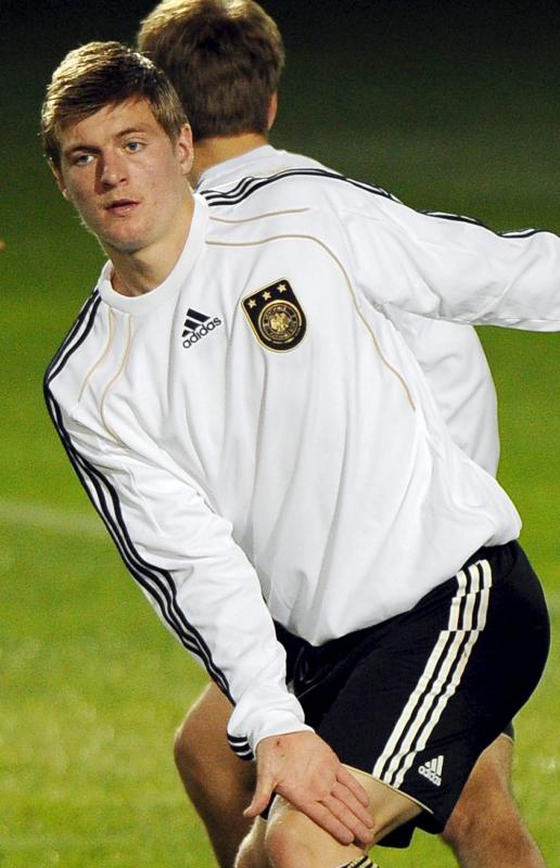 Kroos durante un calentamiento con su selección en el mundial de Sudáfrica 2010