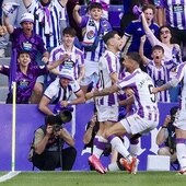Los jugadores del Leganés celebran el gol de Miguel de la Fuente ante el Racing de Ferrol