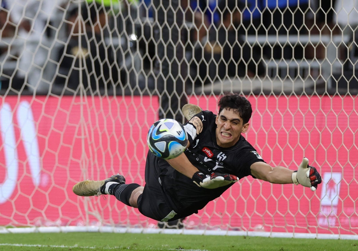 Yassine Bono, durante la final de la Copa del Rey de Arabia Saudí