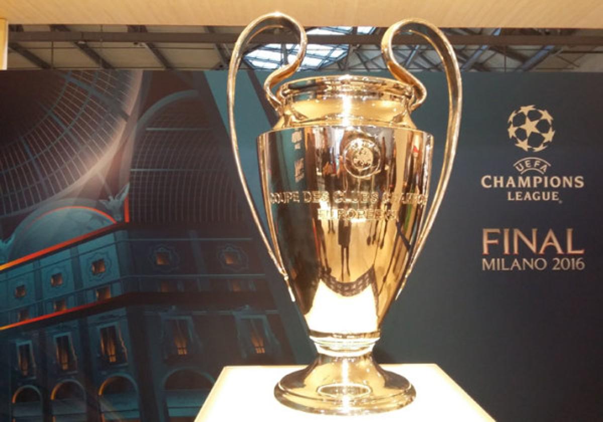 Trofeo de la UEFA Champions League: cómo es, cuánto mide y cuánto pesa ...