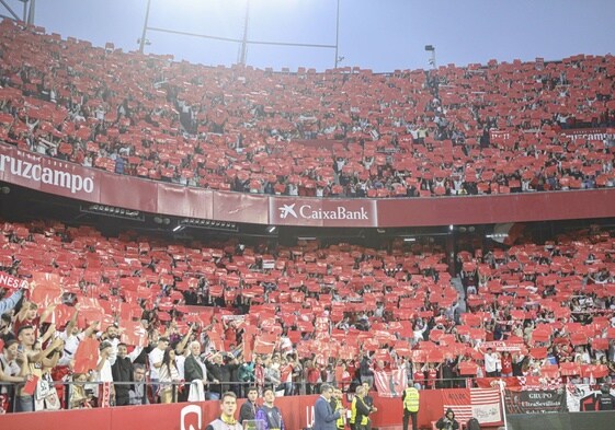 El Sevilla FC congela los abonos para la temporada 2024-25 y asume el IPC