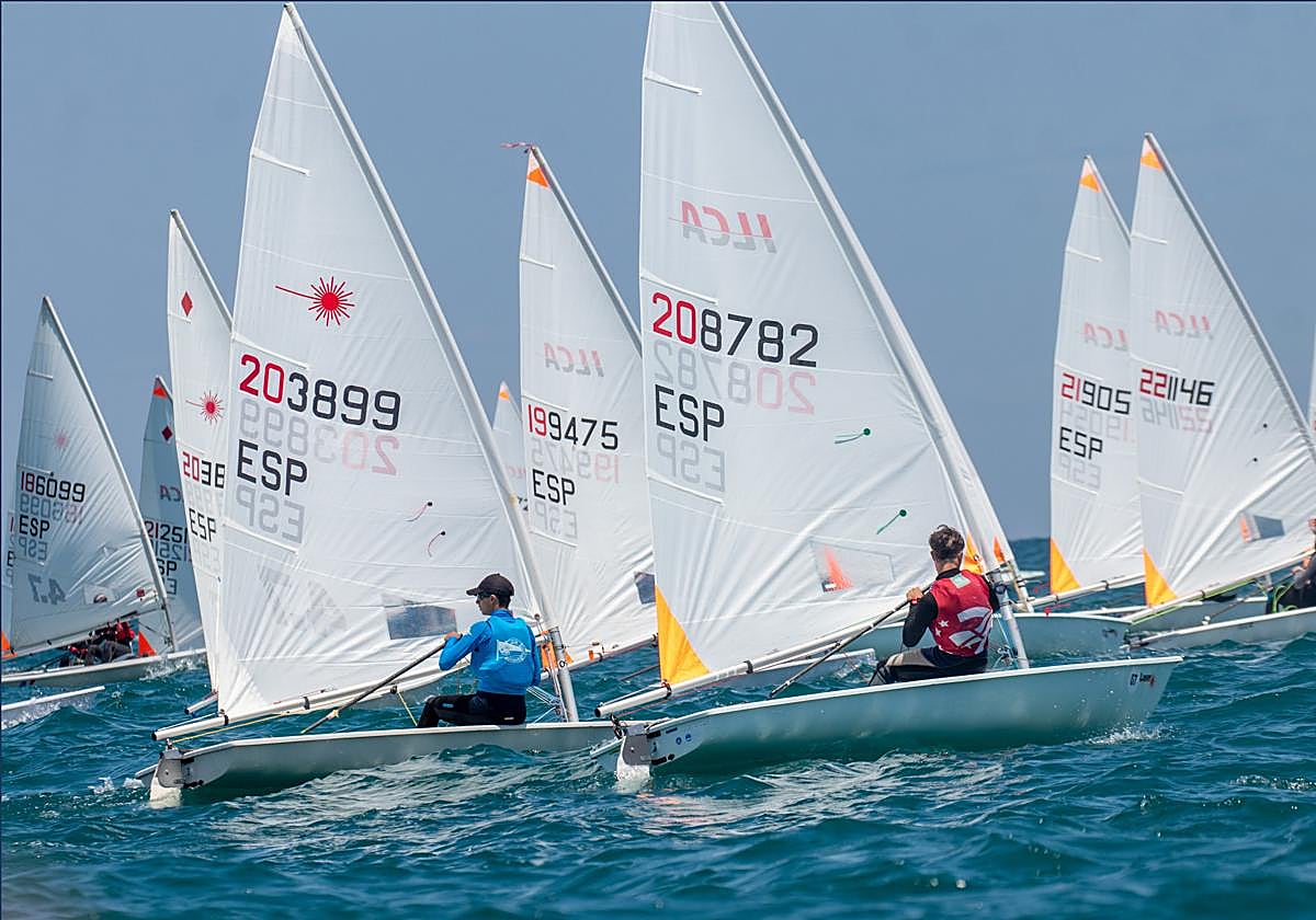 El Real Club Náutico de Valencia acogerá el Mundial de Clases Olímpicas en 2026