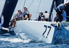 «Vayu» acecha el liderato del «Quantum» en Newport