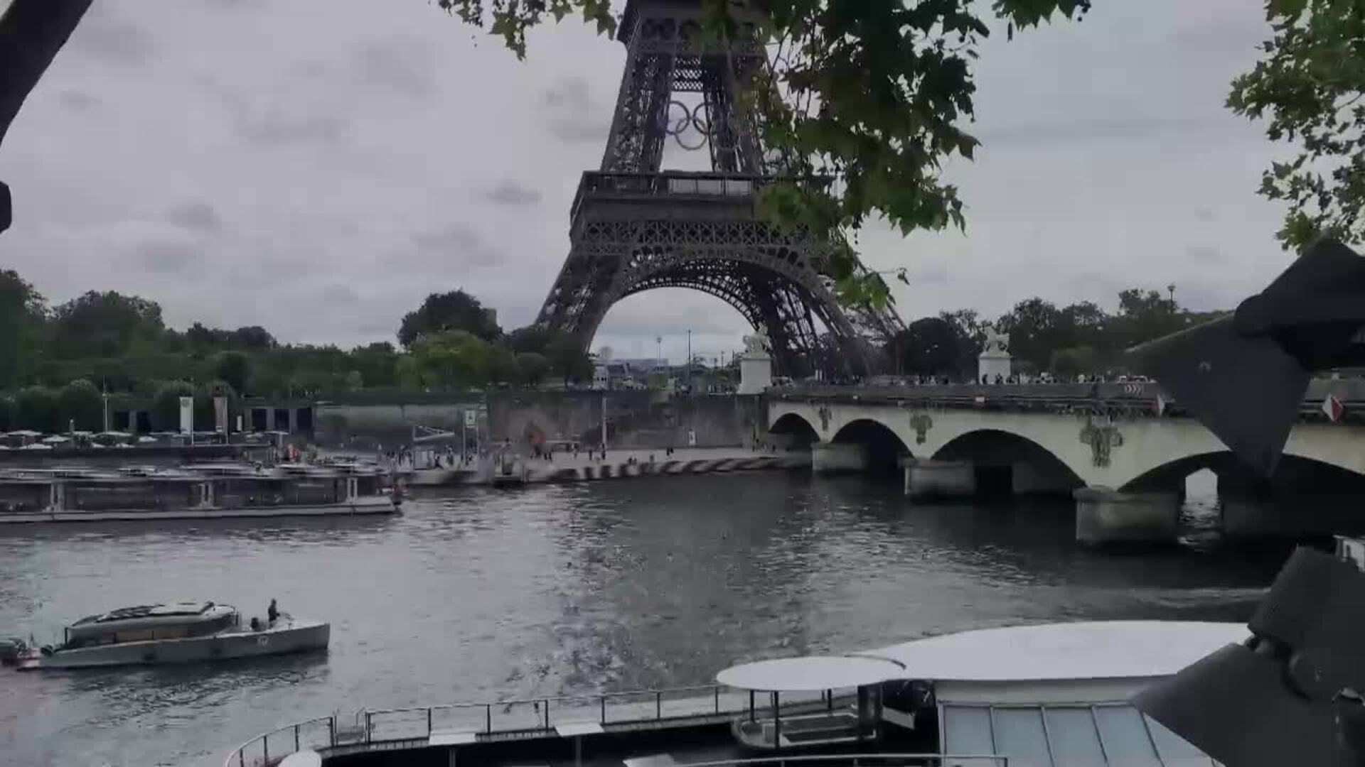 Preparativos en el Sena para la inauguración de París 2024