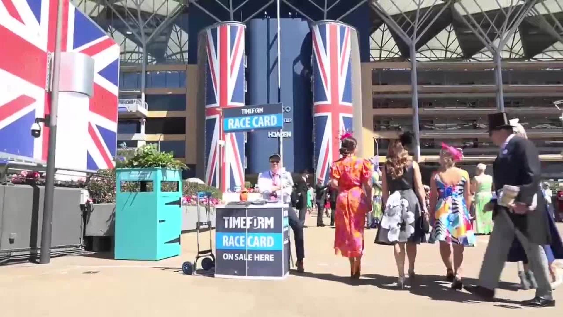 El tercer día de las carreras de caballos Royal Ascot continúa reuniendo a la alta sociedad británica
