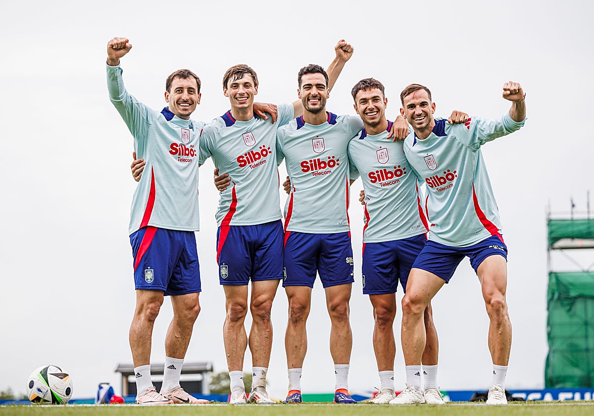 Los jugadores de la selección, en Aasen