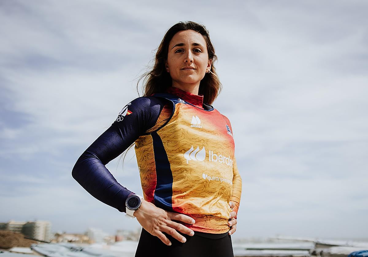 Ana Moncada, ILCA6 y Joaquín Blanco, ILCA7