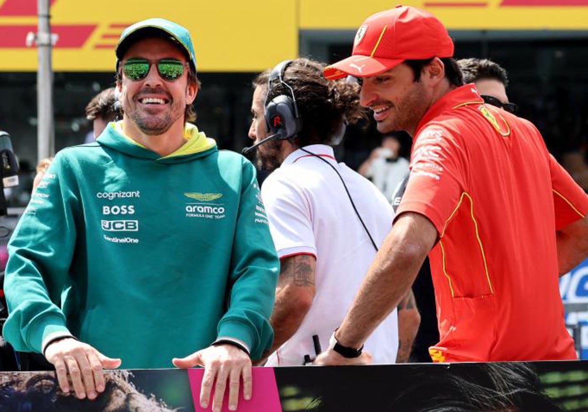 Alonso y Sainz, durante el último GP de Japón.