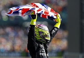 Hamilton sigue siendo el rey de Inglaterra